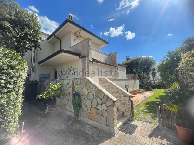 Casa in vendita a Fregene, Roma Capitale