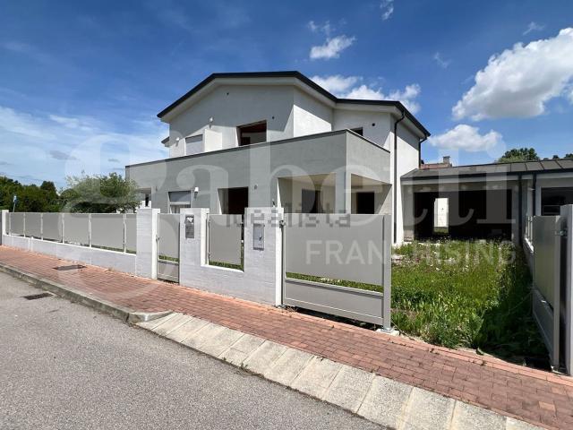 Casa in vendita a Fossò, Veneto