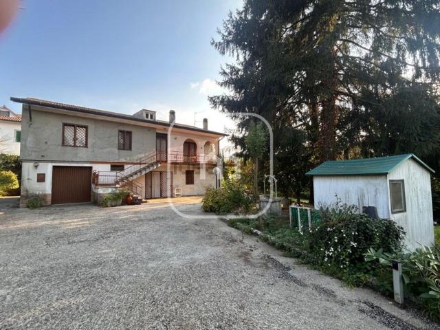 Casa in vendita a Colubro, Artena