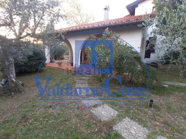 Casa in vendita a Unione di Comuni Valdarno e Valdisieve, Reggello