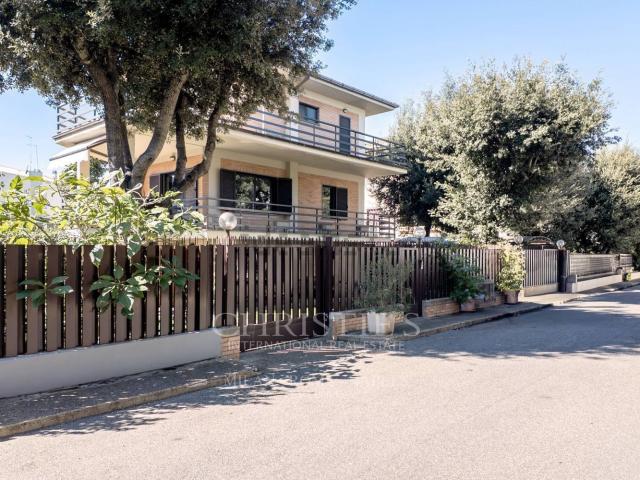 Casa in vendita a Primavera, Roma Capitale