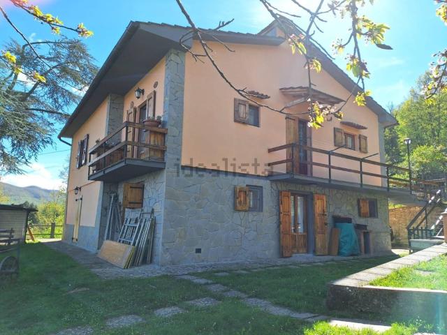 Casa in vendita a Unione di Comuni Valdarno e Valdisieve, Pelago