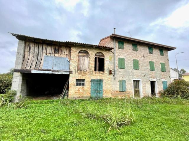 Casa in vendita a Sesto Al Reghena, Friuli-Venezia Giulia
