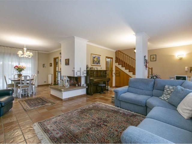 Casa in vendita a Borgo Medievale, Roma Capitale