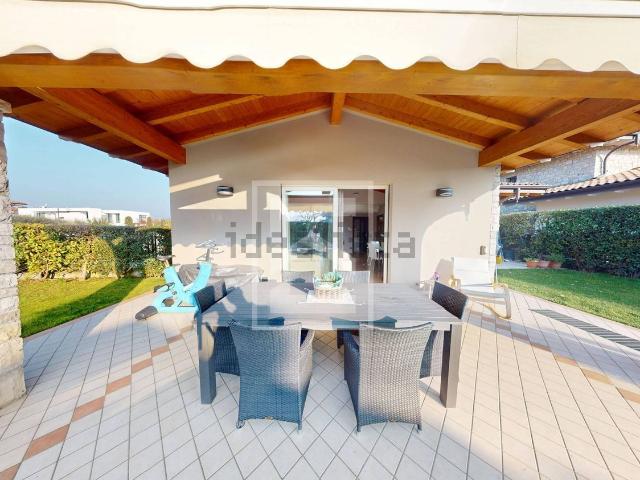 Casa in vendita a Montinelle, Manerba Del Garda