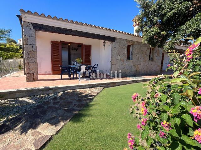 Casa in vendita a Porto Ainu, Agrustos