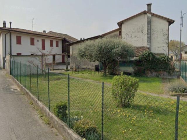 Casa in vendita a Aiello Del Friuli, Friuli-Venezia Giulia