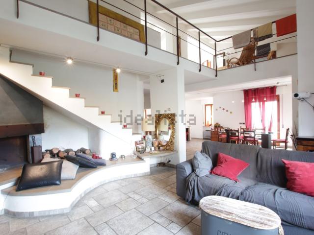 Casa in vendita a Unione dei Comuni Circondario dell'Empolese Valdelsa, Lucardo