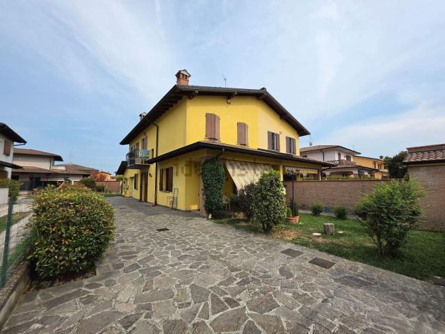 Casa in vendita a Ripalta Guerina, Lombardia