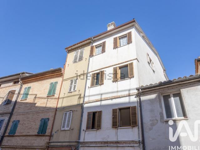 Casa in vendita a Marche, Macerata