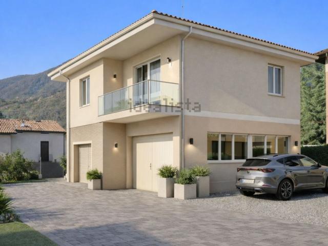 Casa in vendita a Comunità montana della Valle Sabbia, Roè Volciano