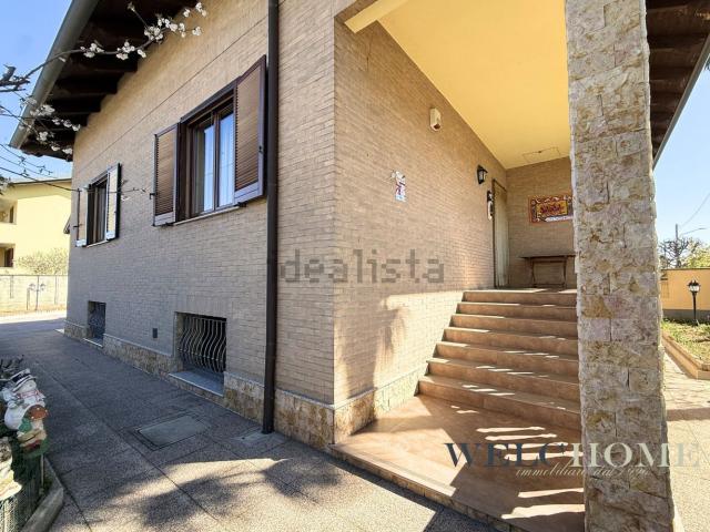 Casa in vendita a Arluno, Lombardia