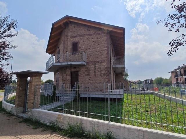 Casa in vendita a Volpiano, Torino