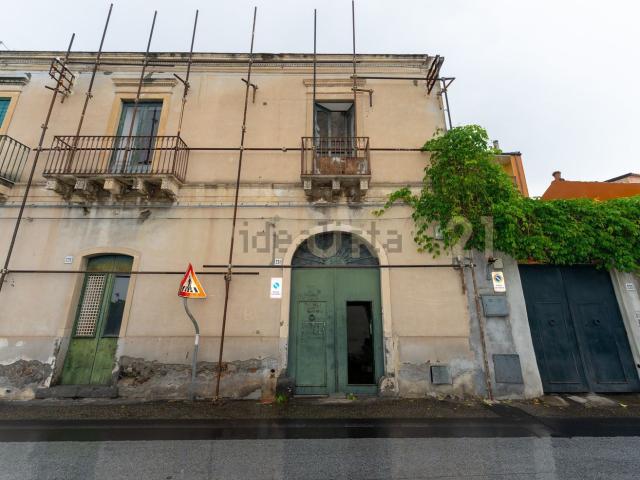 Casa in vendita a Acquicella, Catania