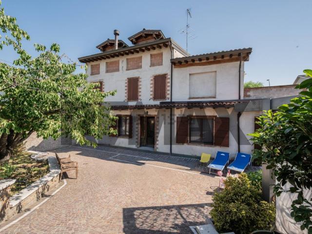 Casa in vendita a Volta, Viadana