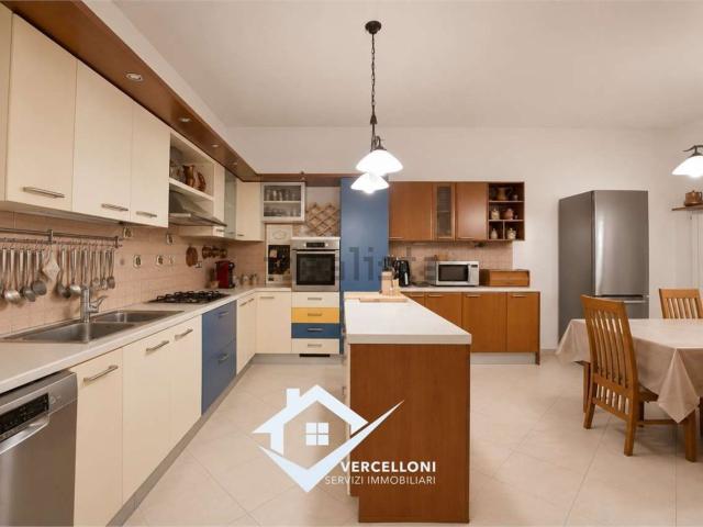 Casa in vendita a Piemonte, Novara