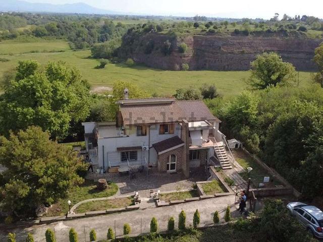 Casa in vendita a La Cogna, Aprilia