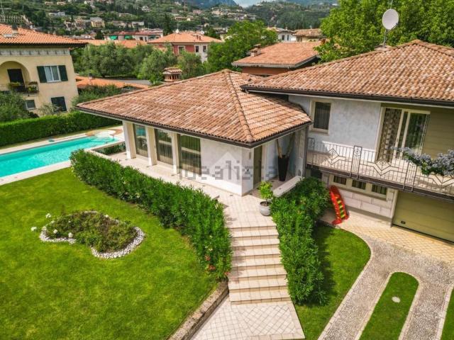 Casa in vendita a Comunità Montana Parco Alto Garda bresciano, Toscolano Maderno
