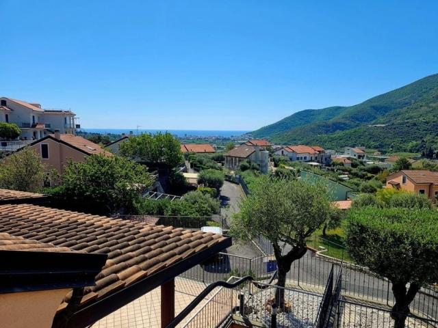 Casa in vendita a Dari, Toirano