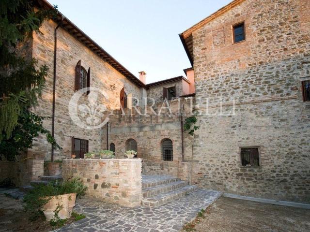 Casa in vendita a Castelleone, Deruta
