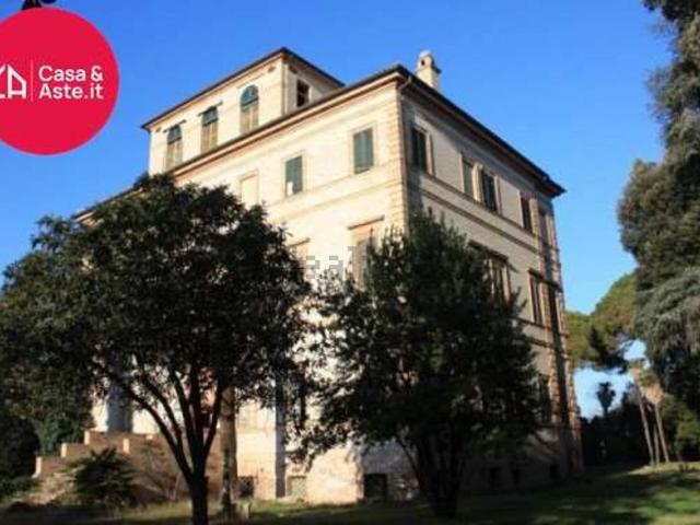 Casa in vendita a Faleriense, Marche