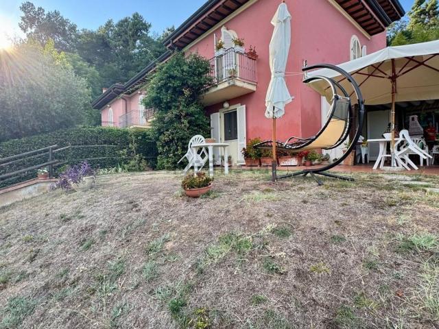 Casa in vendita a Nozzano San Pietro, Lucca