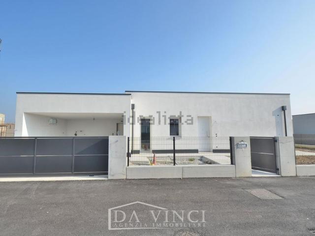 Casa in vendita a Fonte, Loria