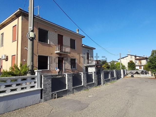 Casa in vendita a Sarmato, Reggio Emilia