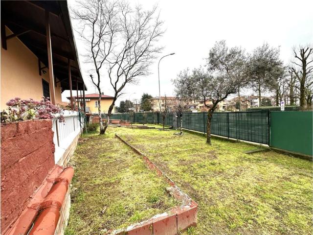 Casa in vendita a Liscate, Lombardia