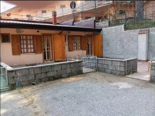 Casa in vendita a Villaggio Baffa, Calabria