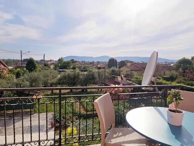 Casa in vendita a Carrara, Toscana