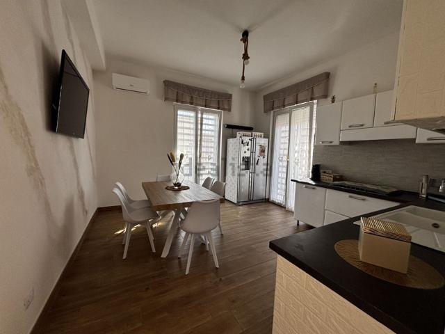 Casa in vendita a Santa Maria La Bruna, Torre Del Greco