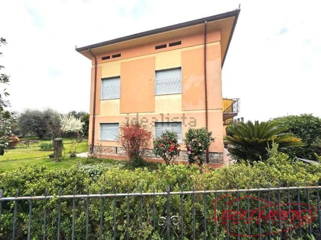 Casa in vendita a Capannori, Toscana