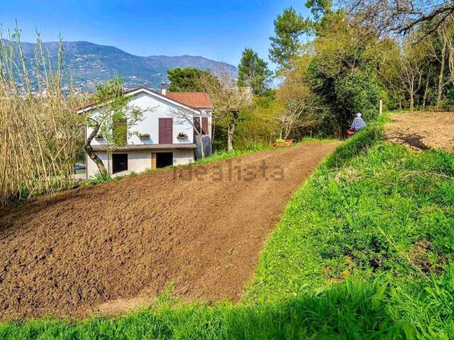 Casa in vendita a Vezzano Ligure, Liguria