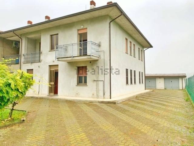 Casa in vendita a Montebello Della Battaglia, Lombardia