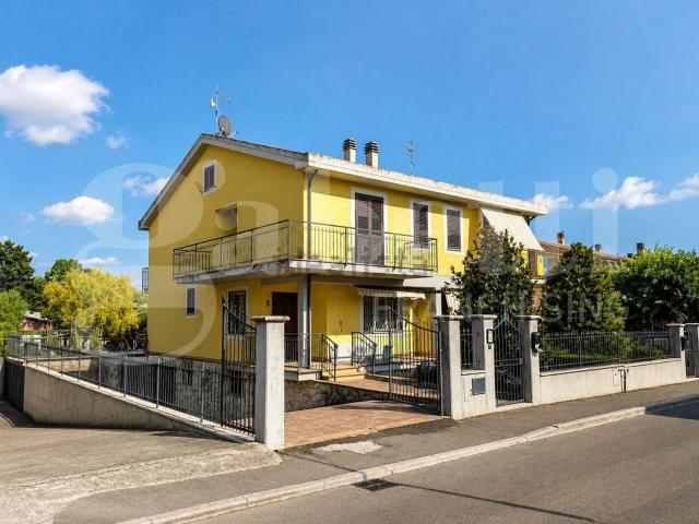 Casa in vendita a Giove, Terni