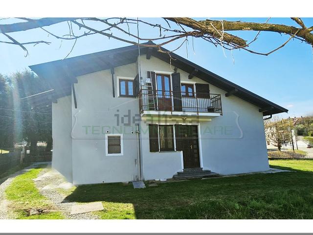 Casa in vendita a Borgo Ticino, Novara