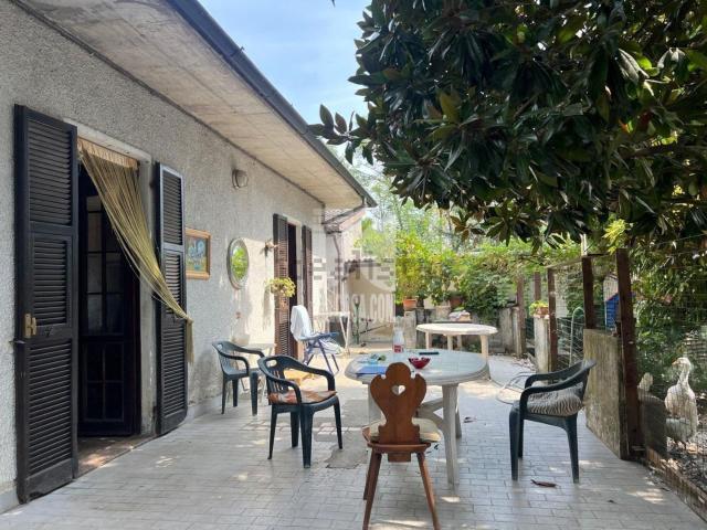 Casa in vendita a Casirate D'adda, Lombardia