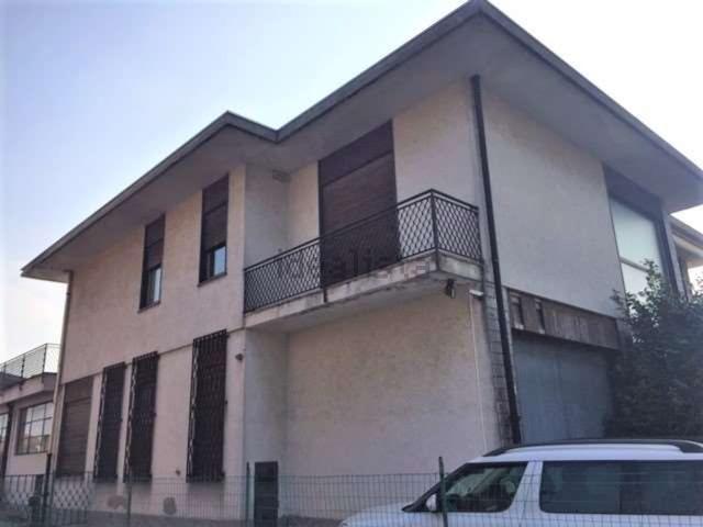 Casa in vendita a Santo Stefano, Piemonte
