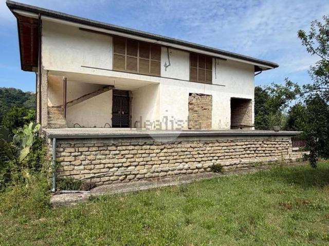 Casa in vendita a Paliano, Lazio