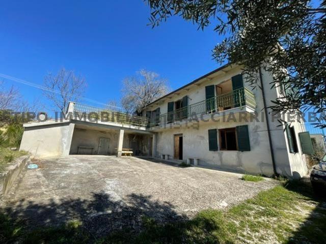 Casa in vendita a San Giovanni, Marche