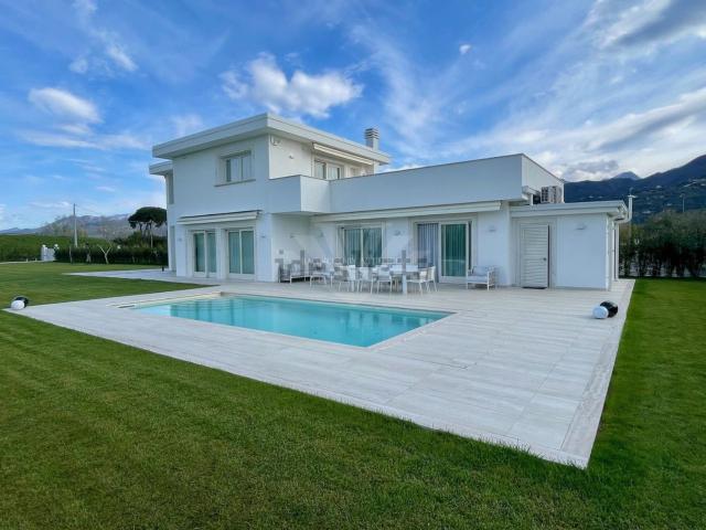 Casa in vendita a Ponterosso, Pietrasanta