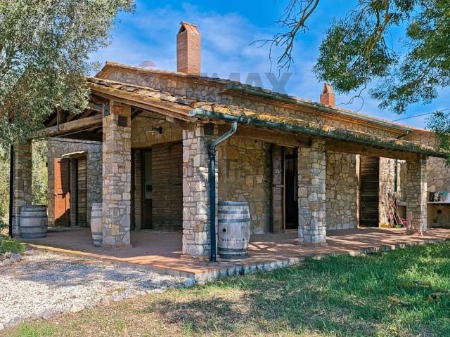 Casa in vendita a Manciano, Grosseto