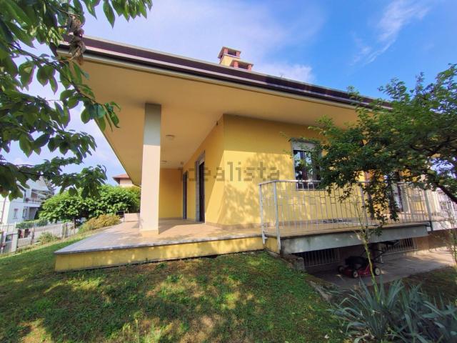 Casa in vendita a Piemonte, Novara