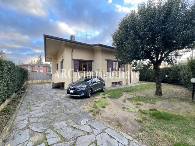 Casa in vendita a Tonfano, Toscana
