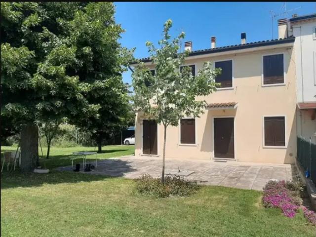 Casa in vendita a Cologna Veneta, Veneto