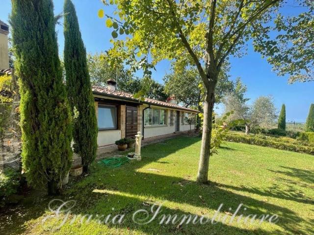 Casa in vendita a Cecina, Toscana