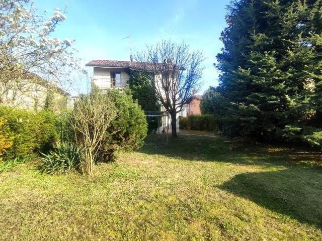 Casa in vendita a Lungavilla, Lombardia