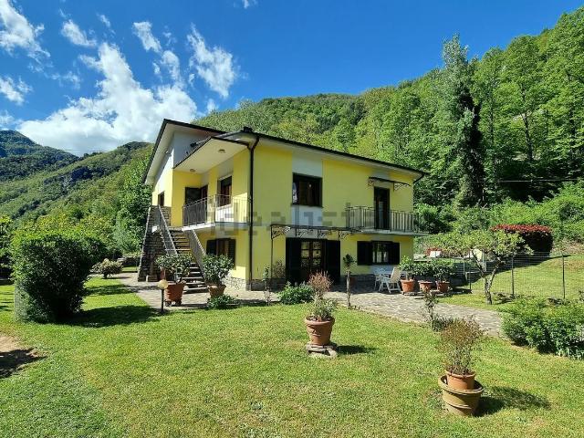 Casa in vendita a Unione dei comuni Media Valle del Serchio, Toscana