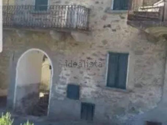 Casa in vendita a Grosio, Lombardia